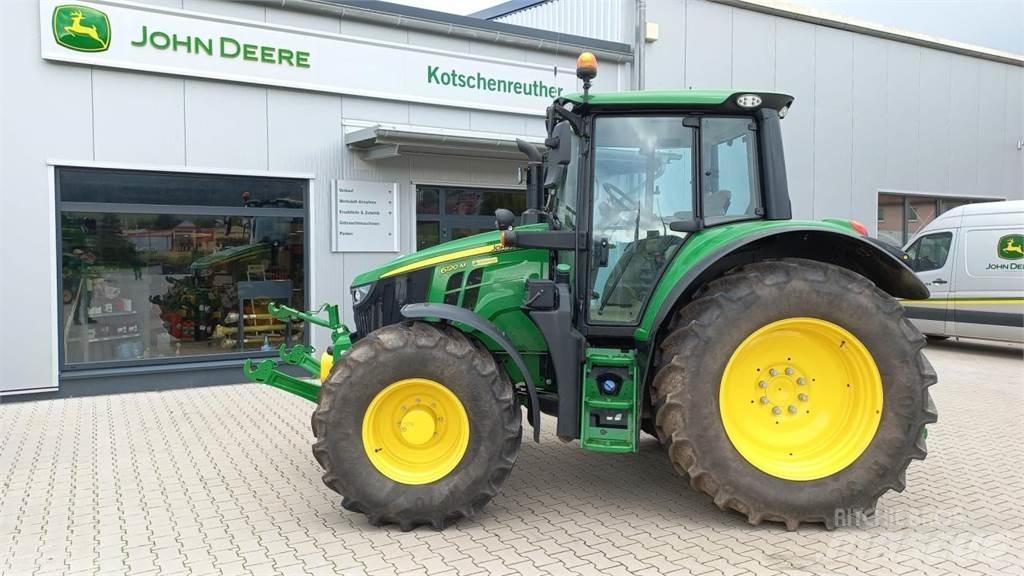 John Deere 6120M Traktorer