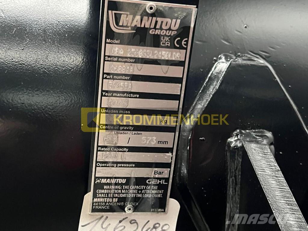 Manitou CBA 2500 Skuffer