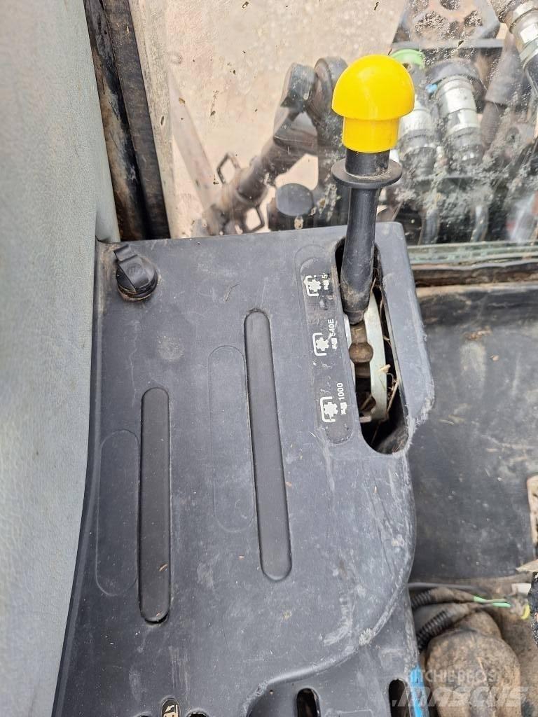 New Holland T 5040 Traktorer