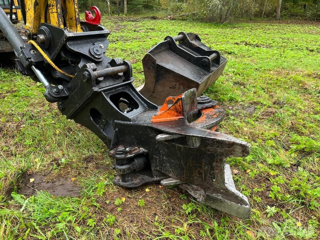 Komatsu PC138US-11 Beltegraver
