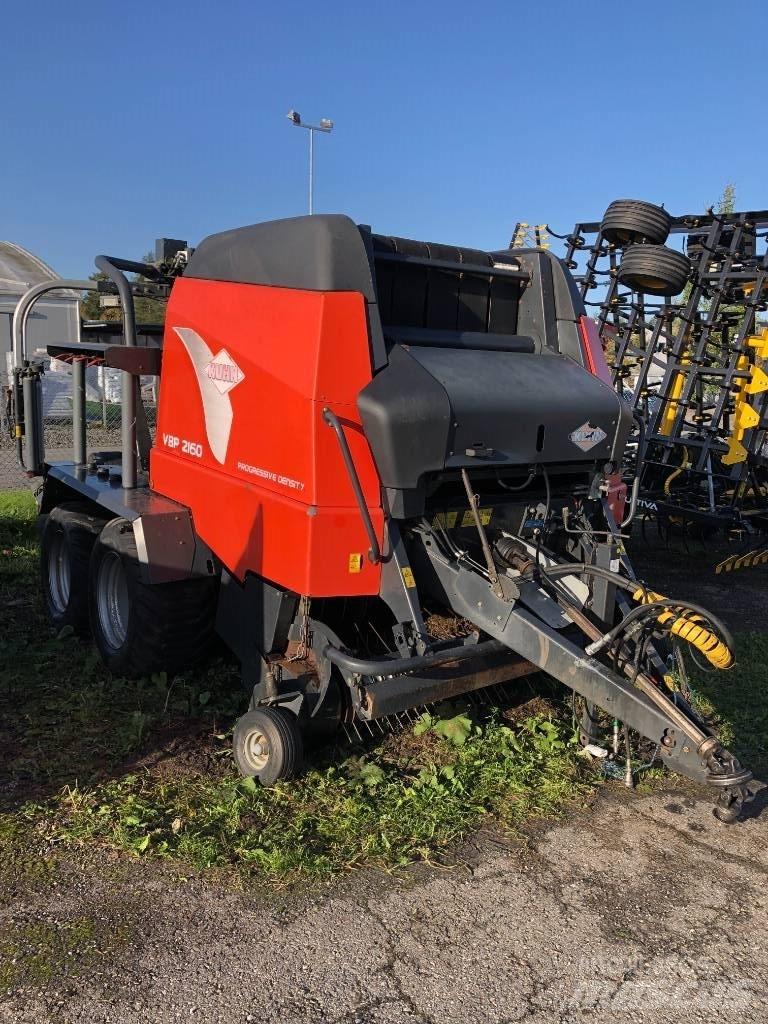 Kuhn 2160 VBP Rundballepresser