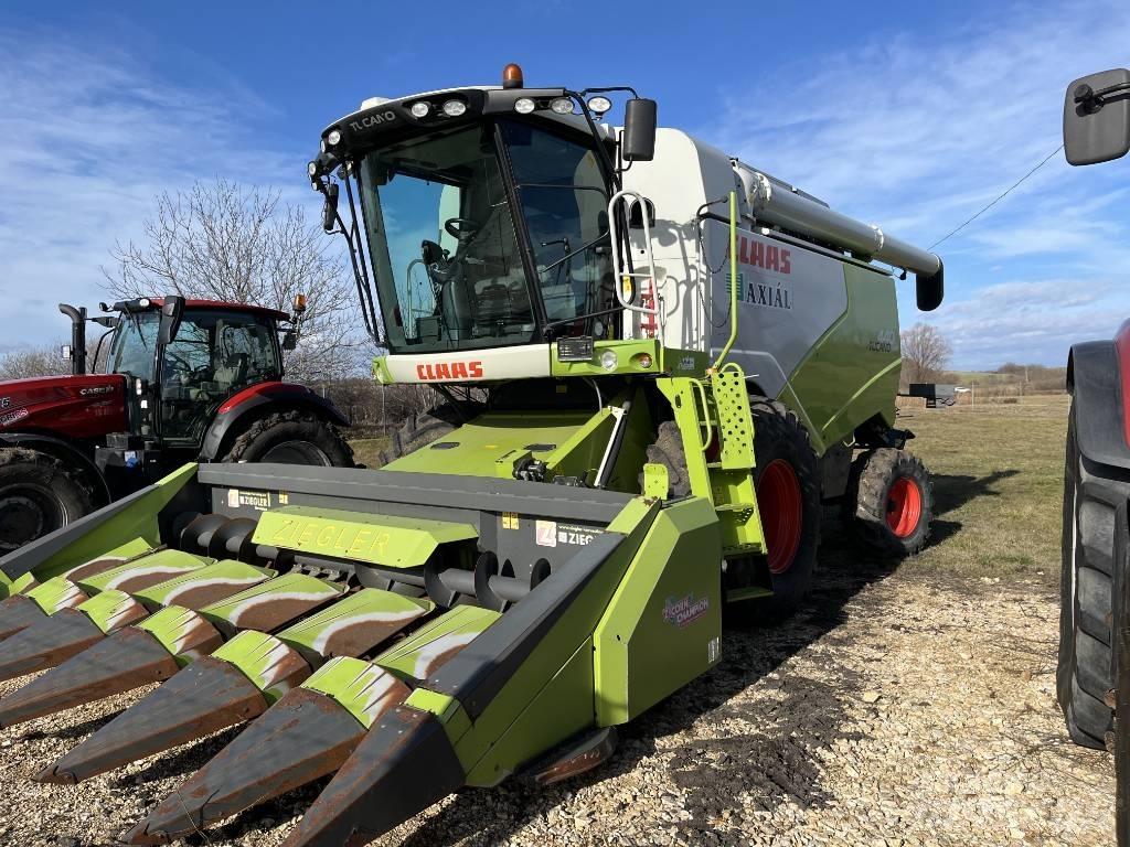 CLAAS Tucano 440 Skurtreskere