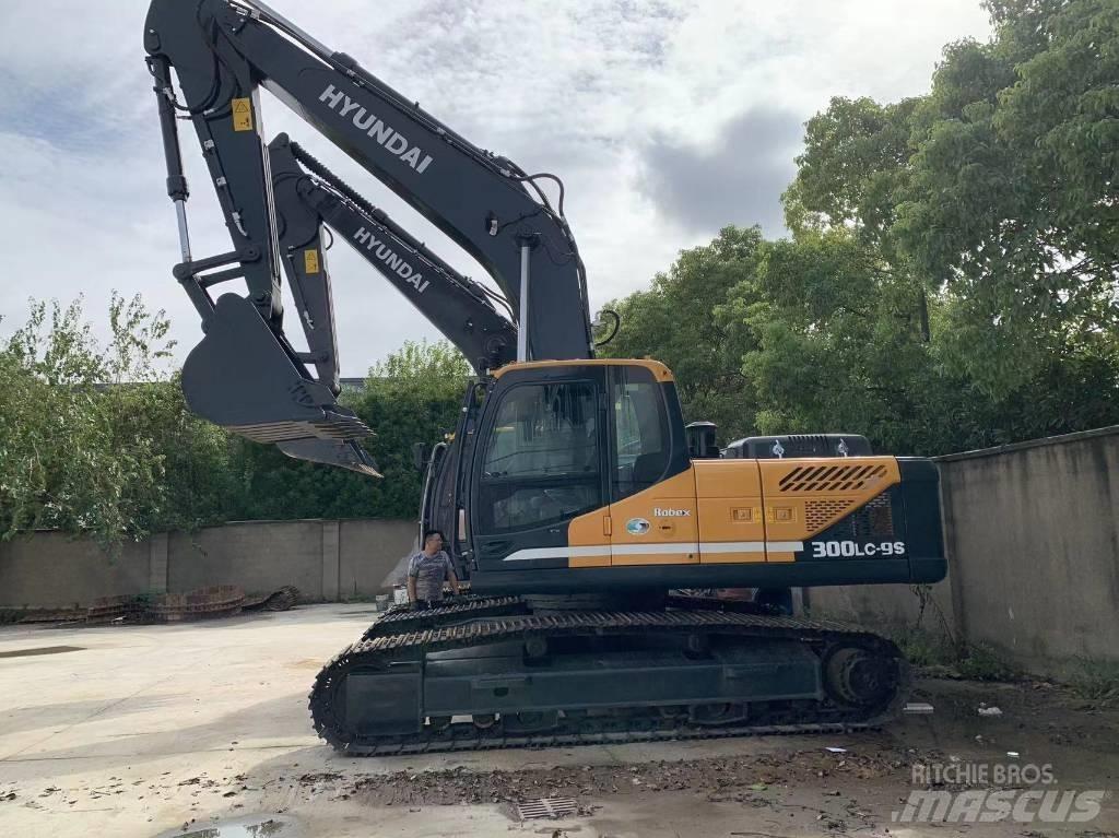 Hyundai R300LC-9S Beltegraver