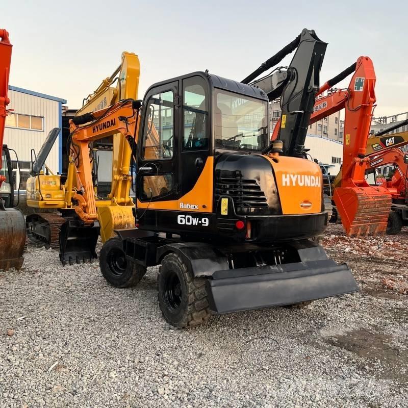 Hyundai R60W-9 Hjulgravere