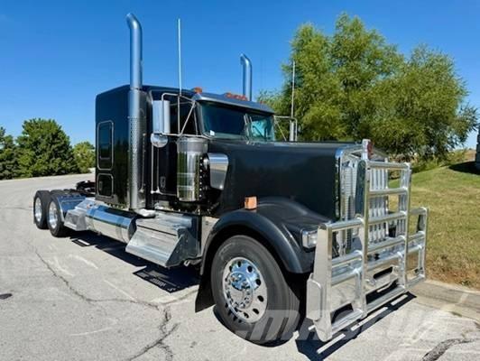 Kenworth W 900 Trekkvogner