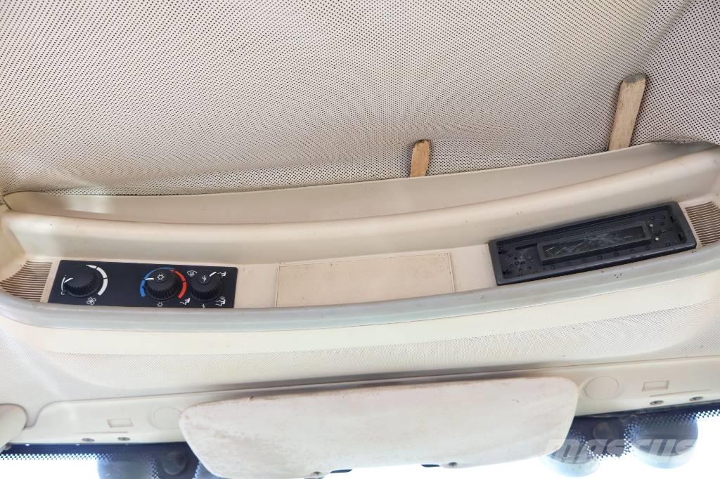 John Deere 6830 Traktorer