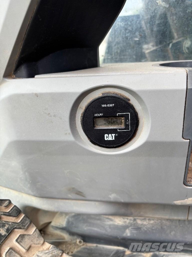 CAT 320 EL RR Beltegraver