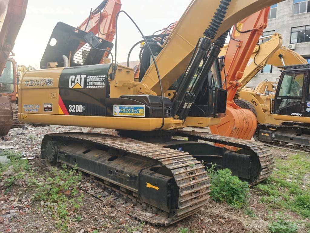 CAT 320 D2 Beltegraver