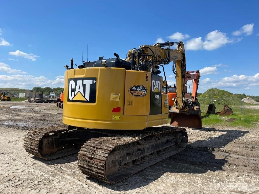 CAT 325 F Beltegraver