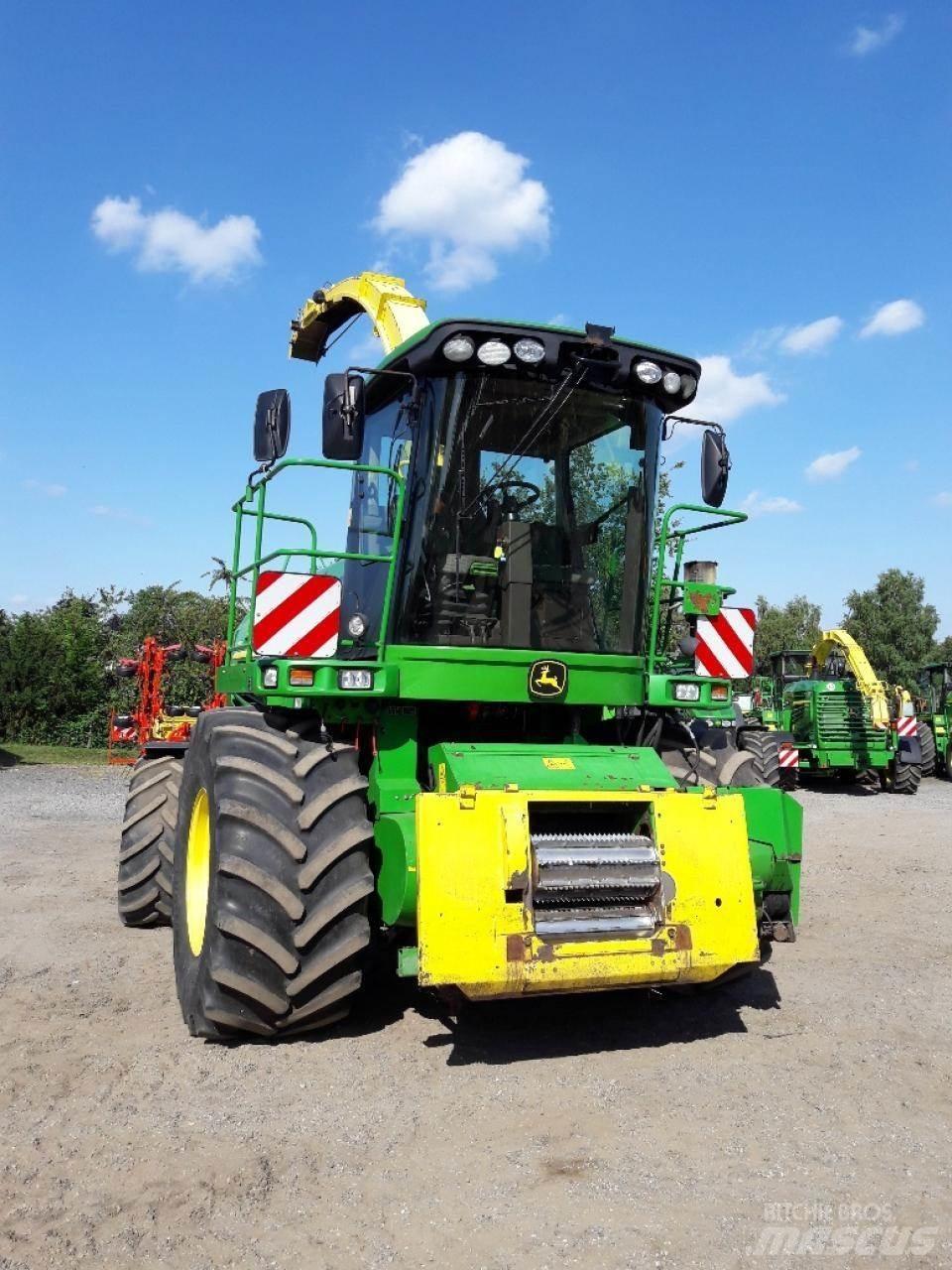 John Deere 7350 Selvdrevne fôrhøstere