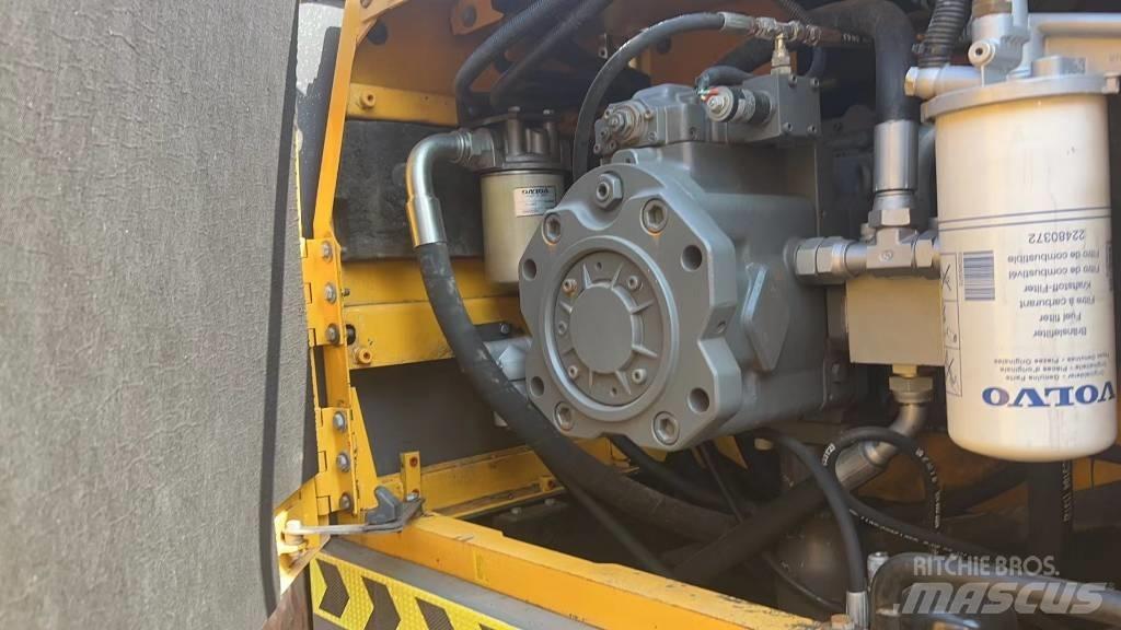 Volvo EC 480 Beltegraver