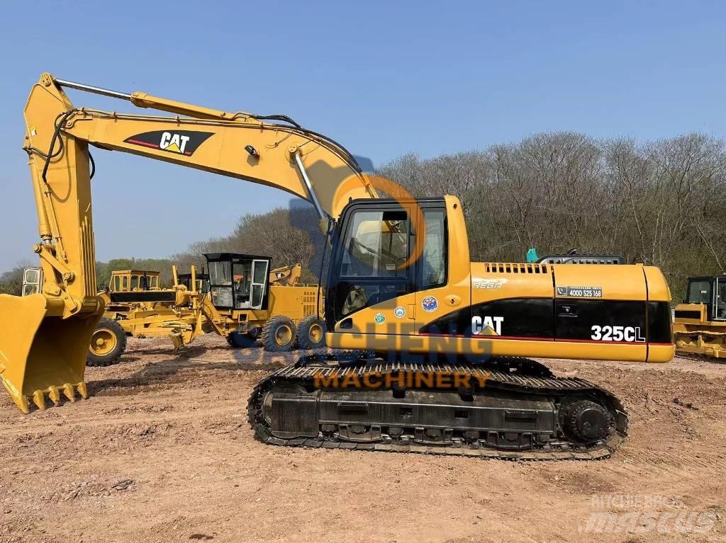 CAT 325 CL Beltegraver