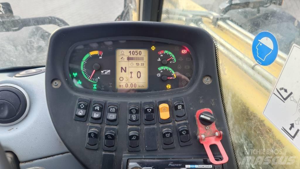 New Holland TH 7.42 Teleskoplastere