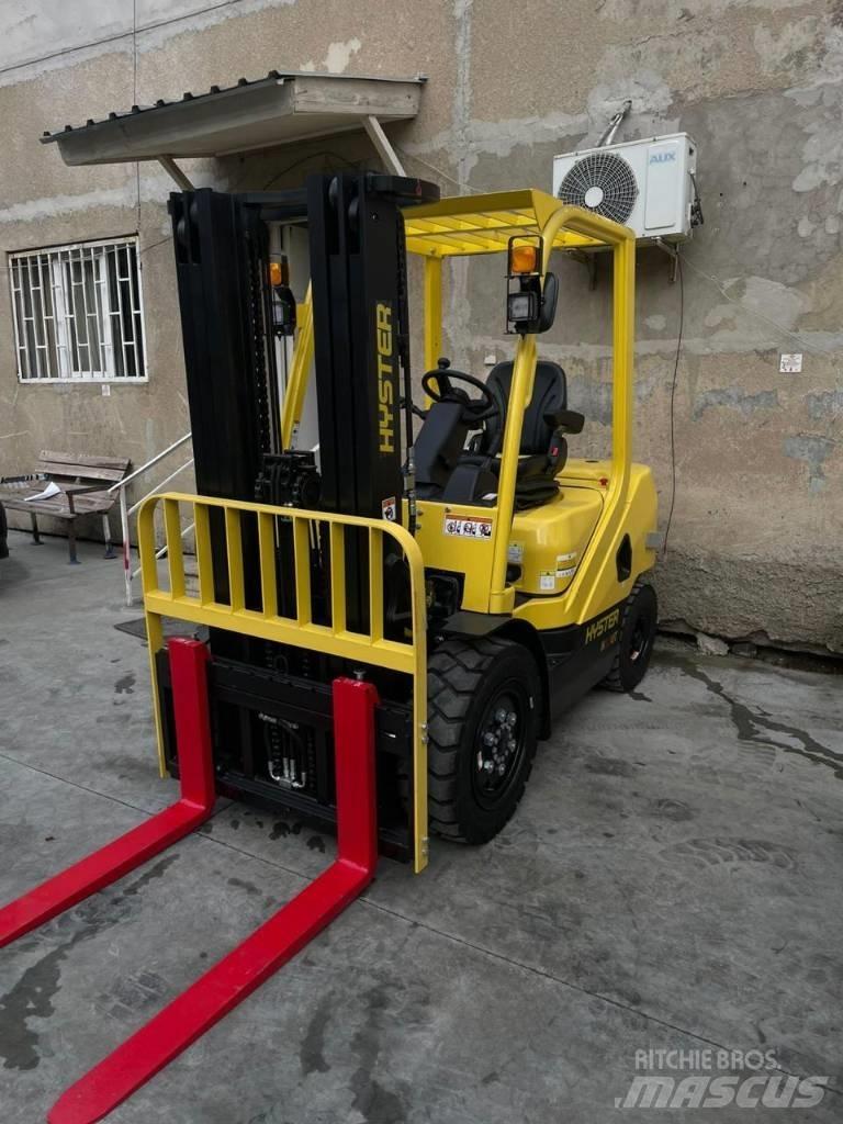 Hyster H3.0UT Diesel Trucker