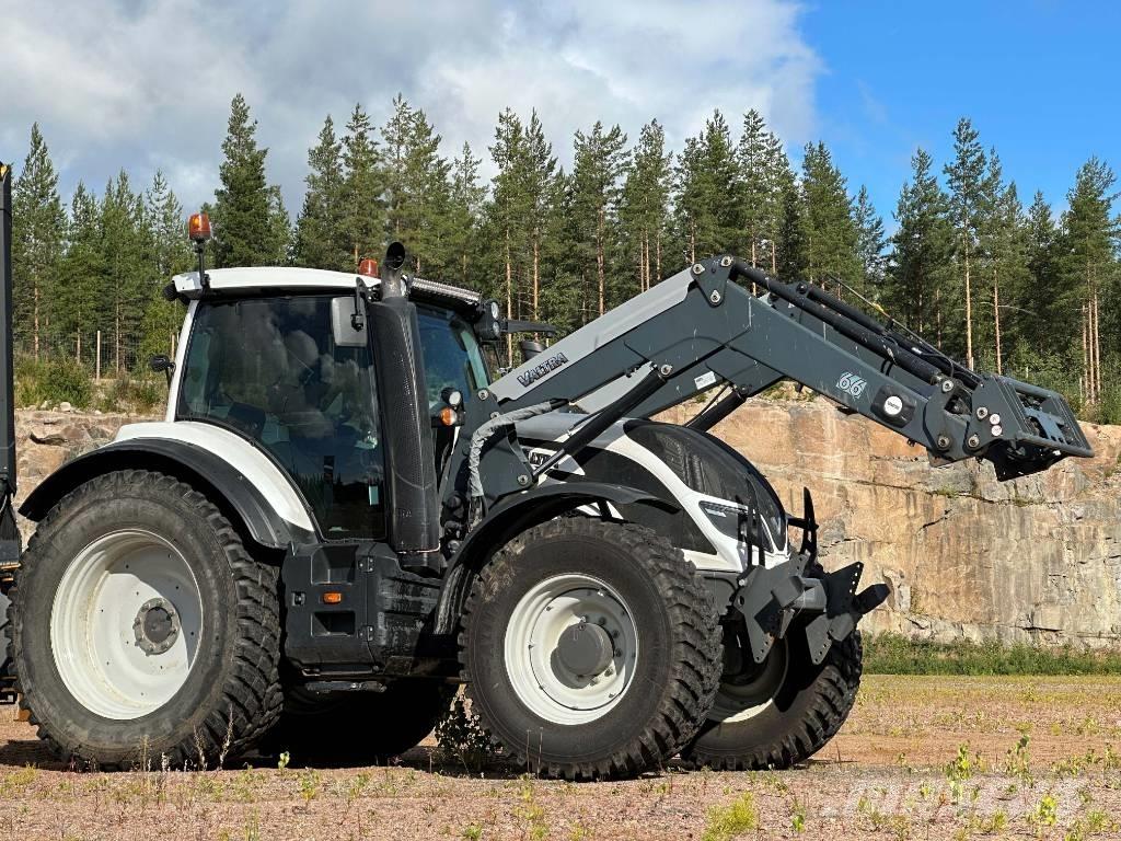 Valtra T 174 Traktorer