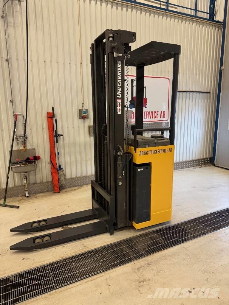 Atlet truck AJN 160 Stablere