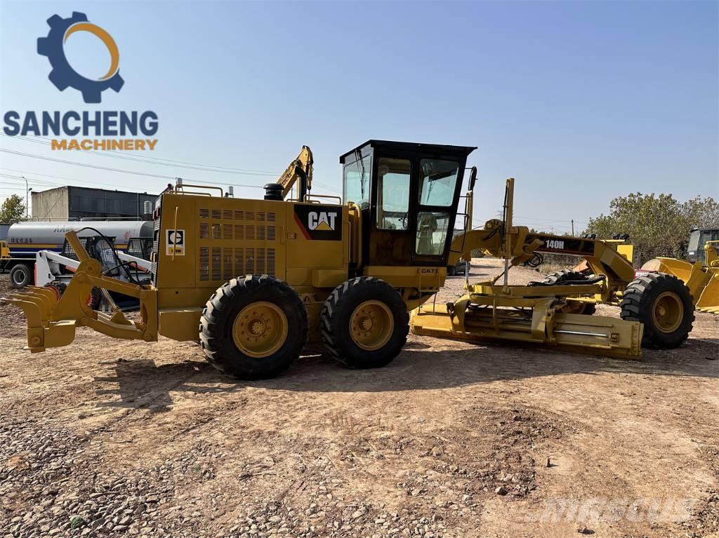 CAT 140 H Veihøvler