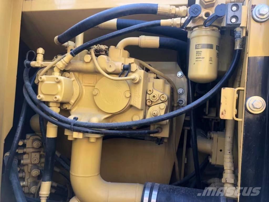 CAT 318C Beltegraver
