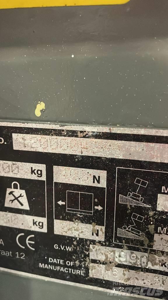 JLG 2030 ES Sakselifter