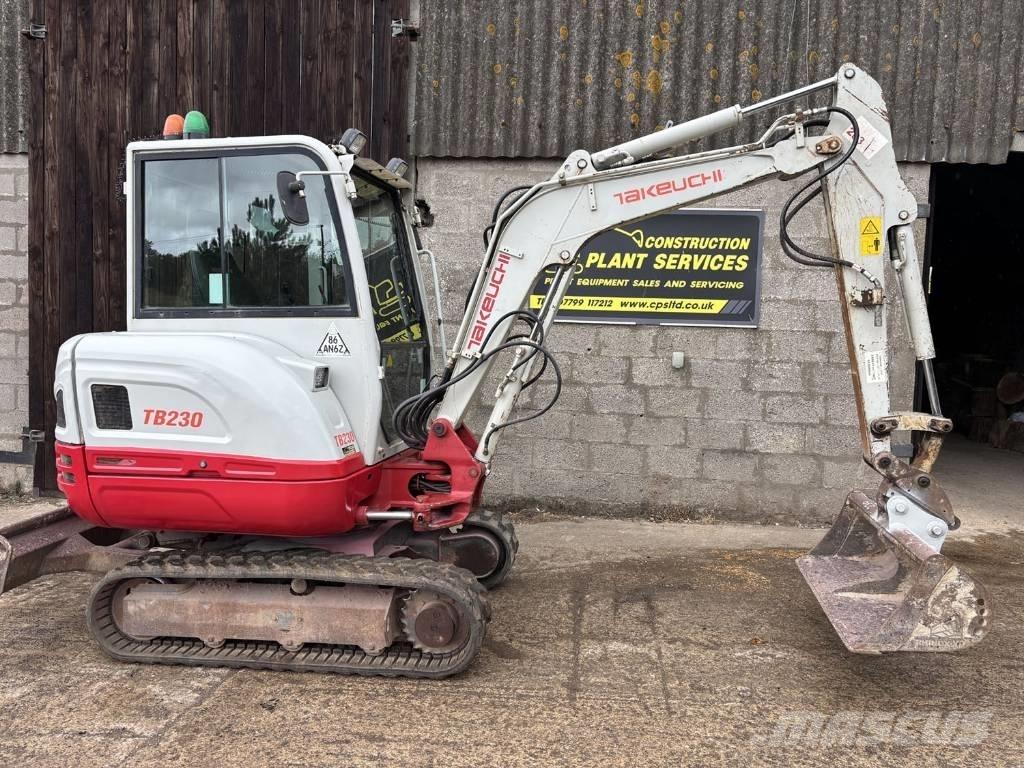 Takeuchi TB 230 Minigravere <7t