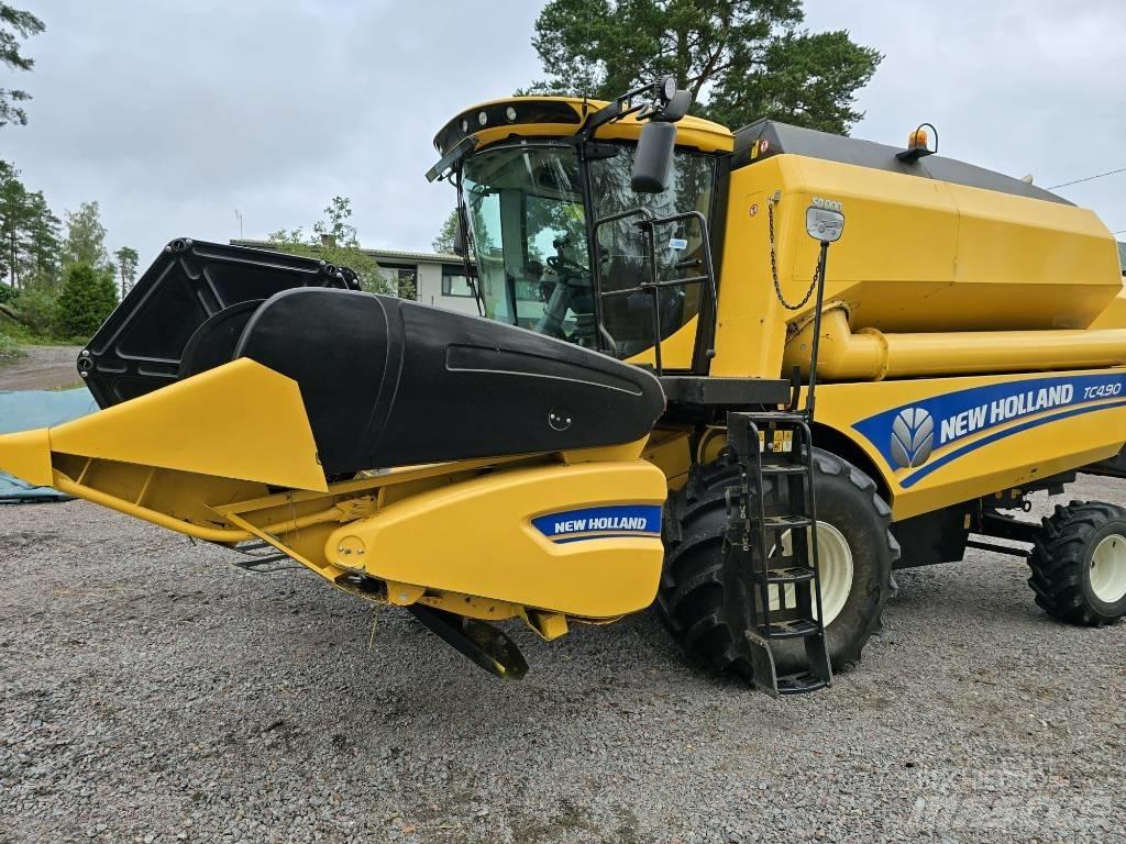 New Holland TC 4.90 Skurtreskere