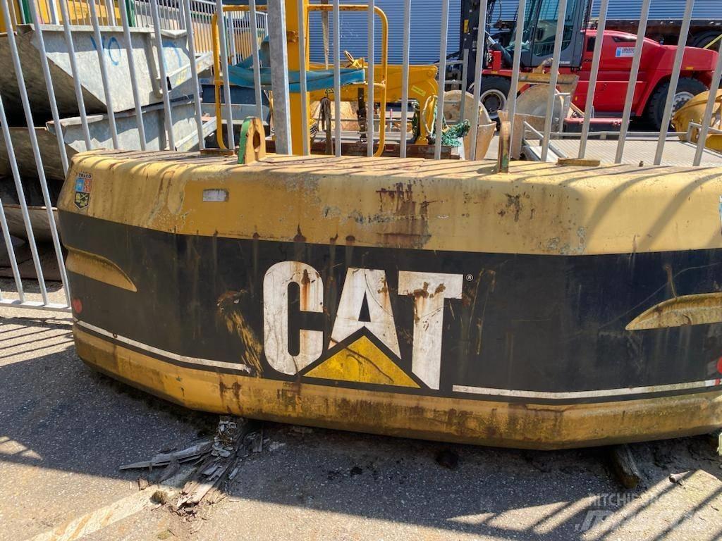 CAT 320, 320B, 320BL Chassis og understell