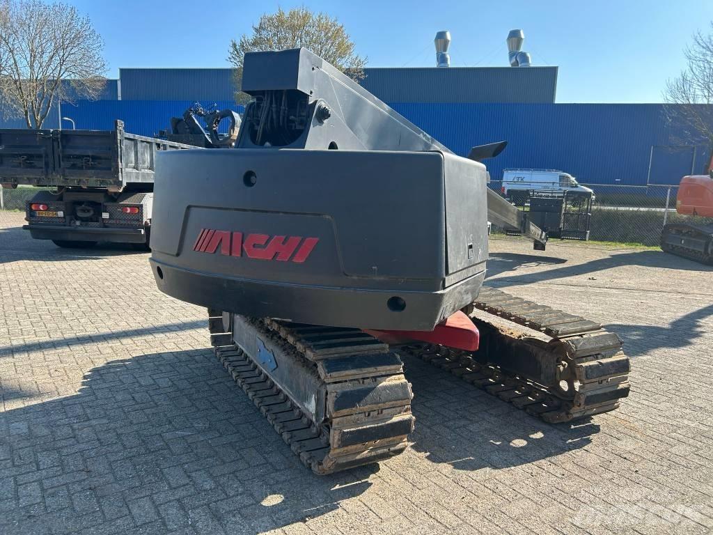 Aichi SR 123 Teleskop bomlifter