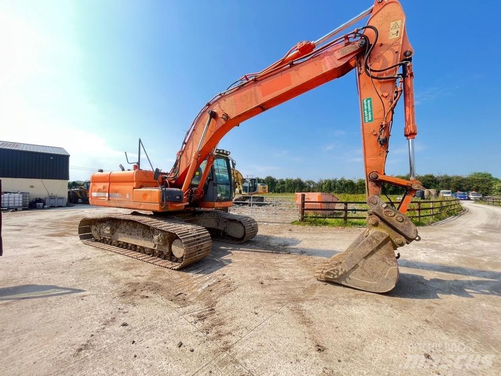 Doosan DX225 Hjulgravere