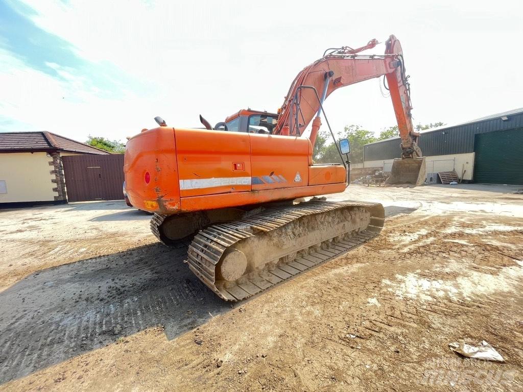 Doosan DX225 Hjulgravere