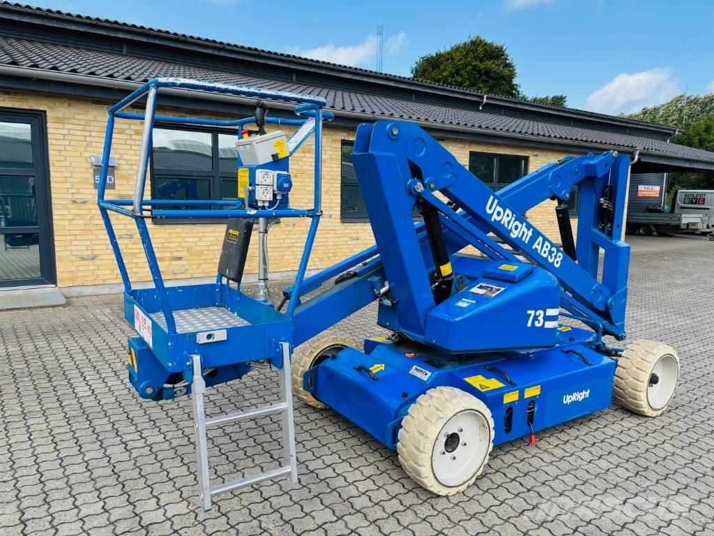 UpRight AB38N Leddede bomlifter