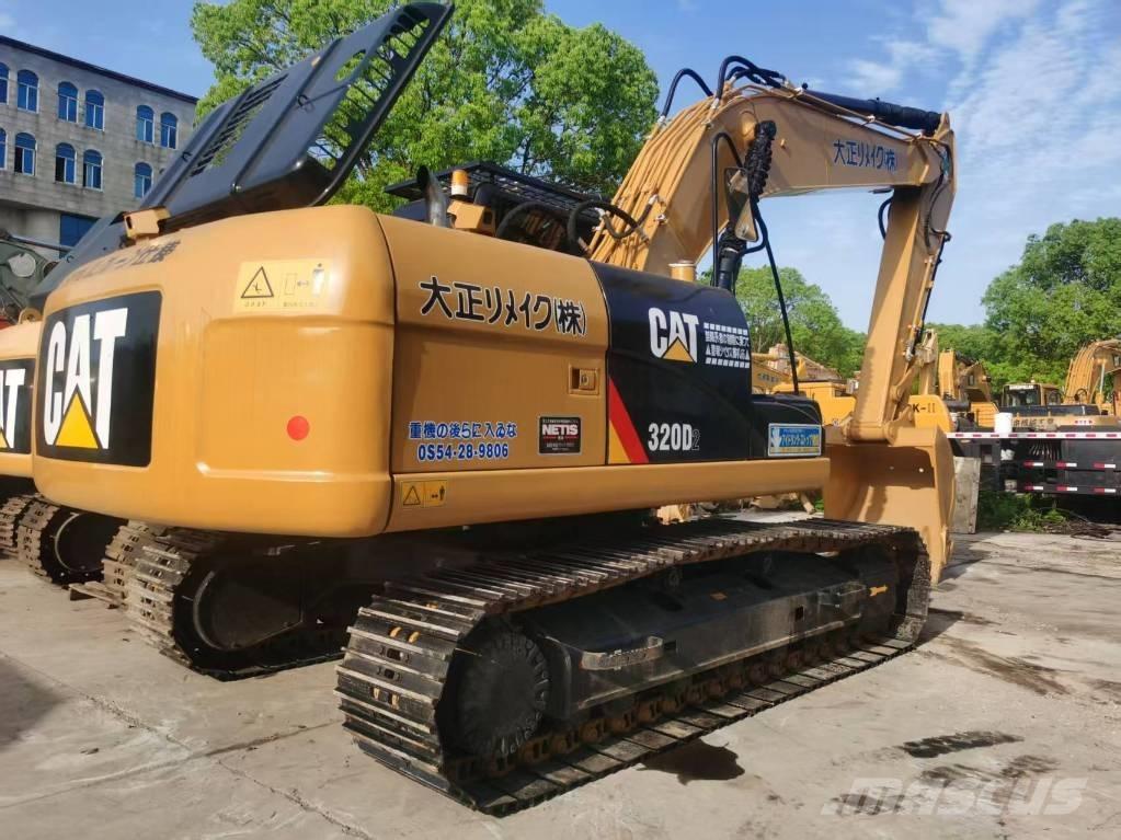 CAT 320d2 Beltegraver