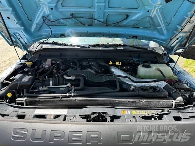 Ford F 550 SD Bilmontert lift