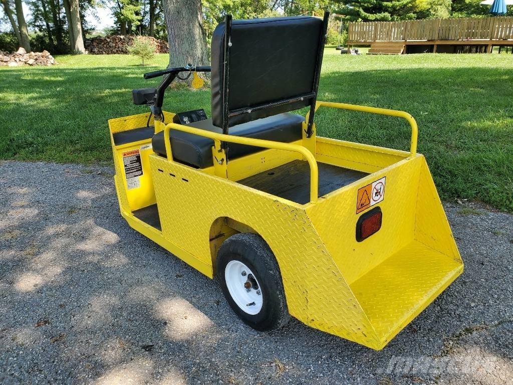 Cushman Minute Miser Tauetraktor