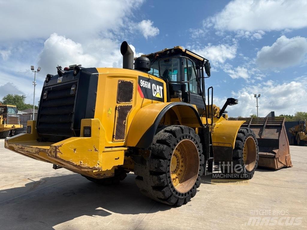 CAT 966 M Hjullastere