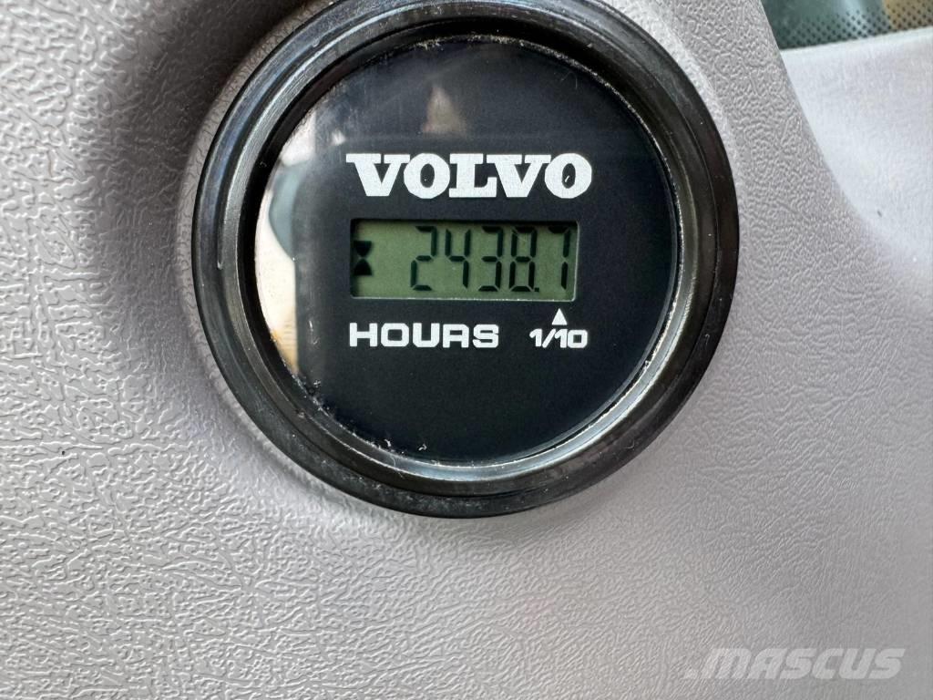 Volvo EC 380 EL Beltegraver
