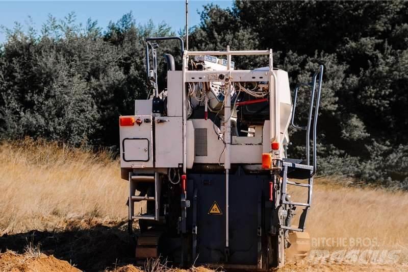 Wirtgen W150 Andre lastebiler
