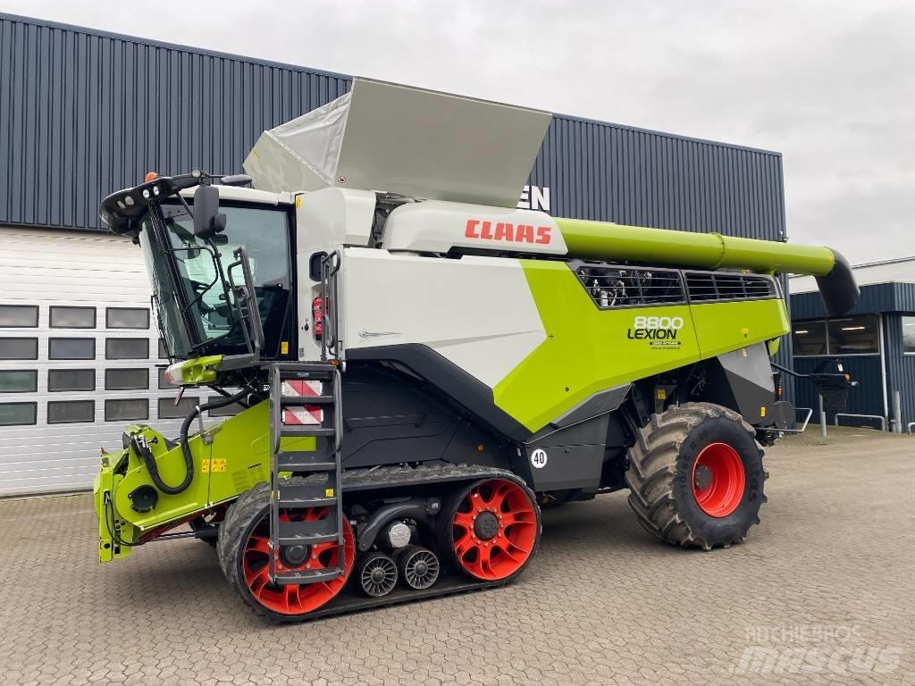 CLAAS Lexion 8800 TT Skurtreskere