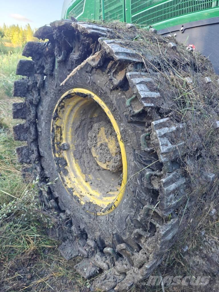 John Deere 1270 G Hogstmaskiner