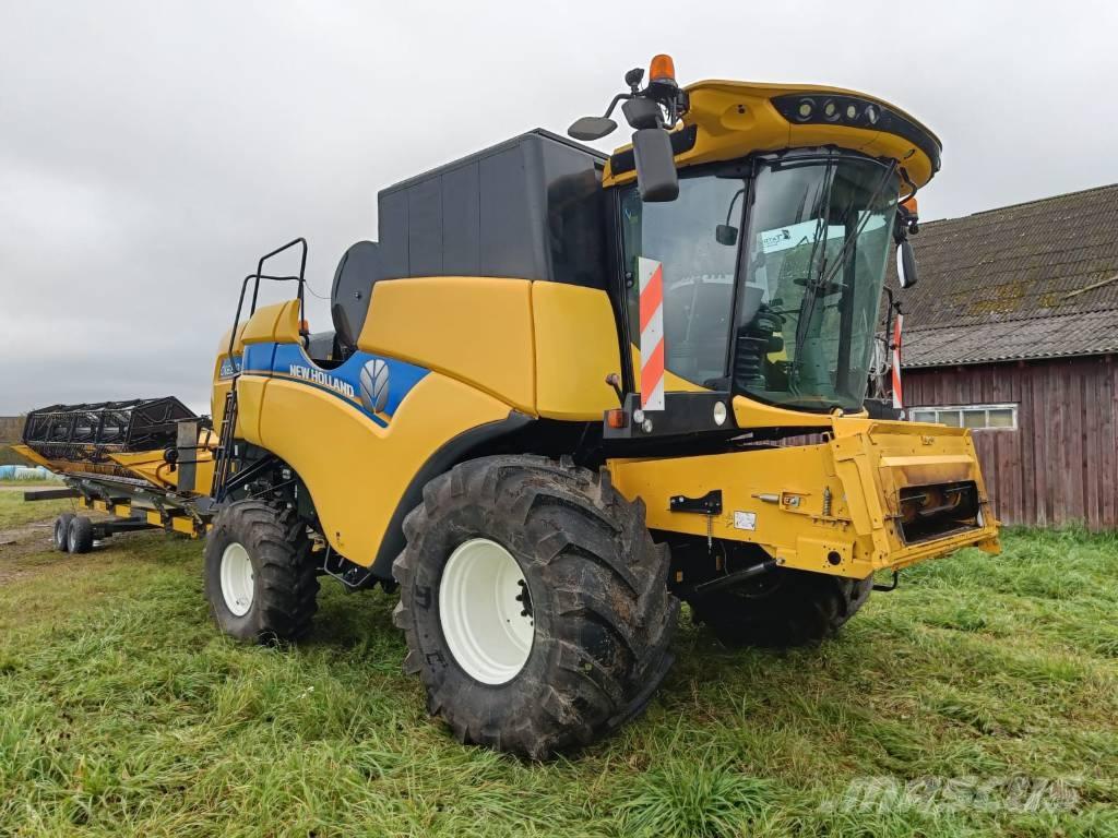 New Holland CX6.80 Skurtreskere