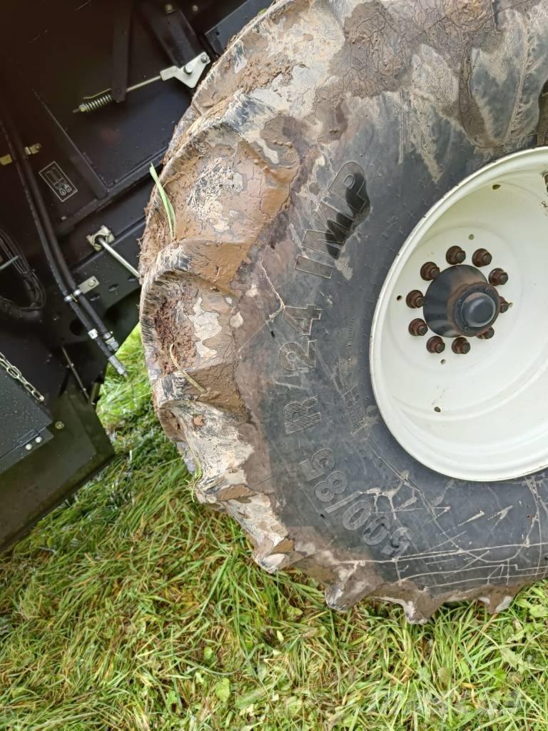 New Holland CX6.80 Skurtreskere