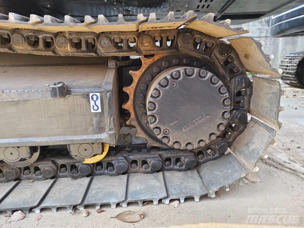 Volvo EC 380 D L Beltegraver
