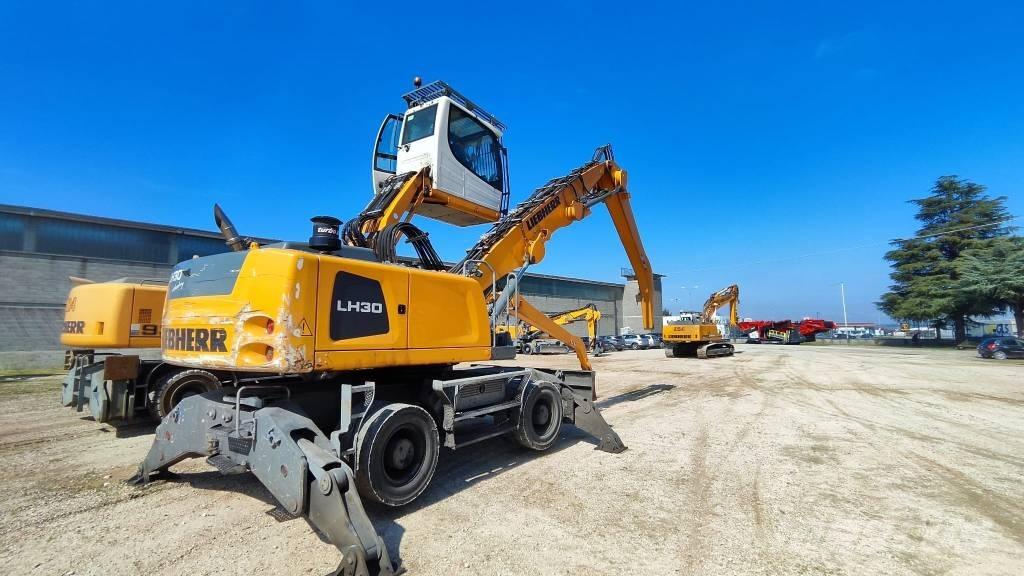 Liebherr LH 30 M Gravemaskiner for avfallshåndtering