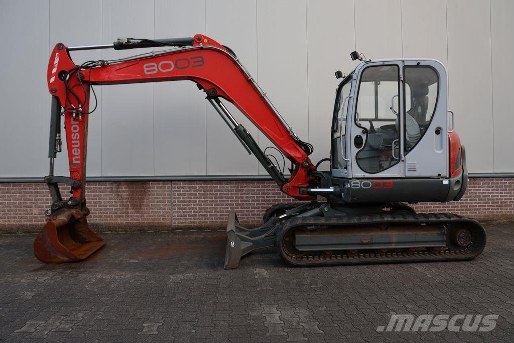 Neuson 8003 RD Beltegraver