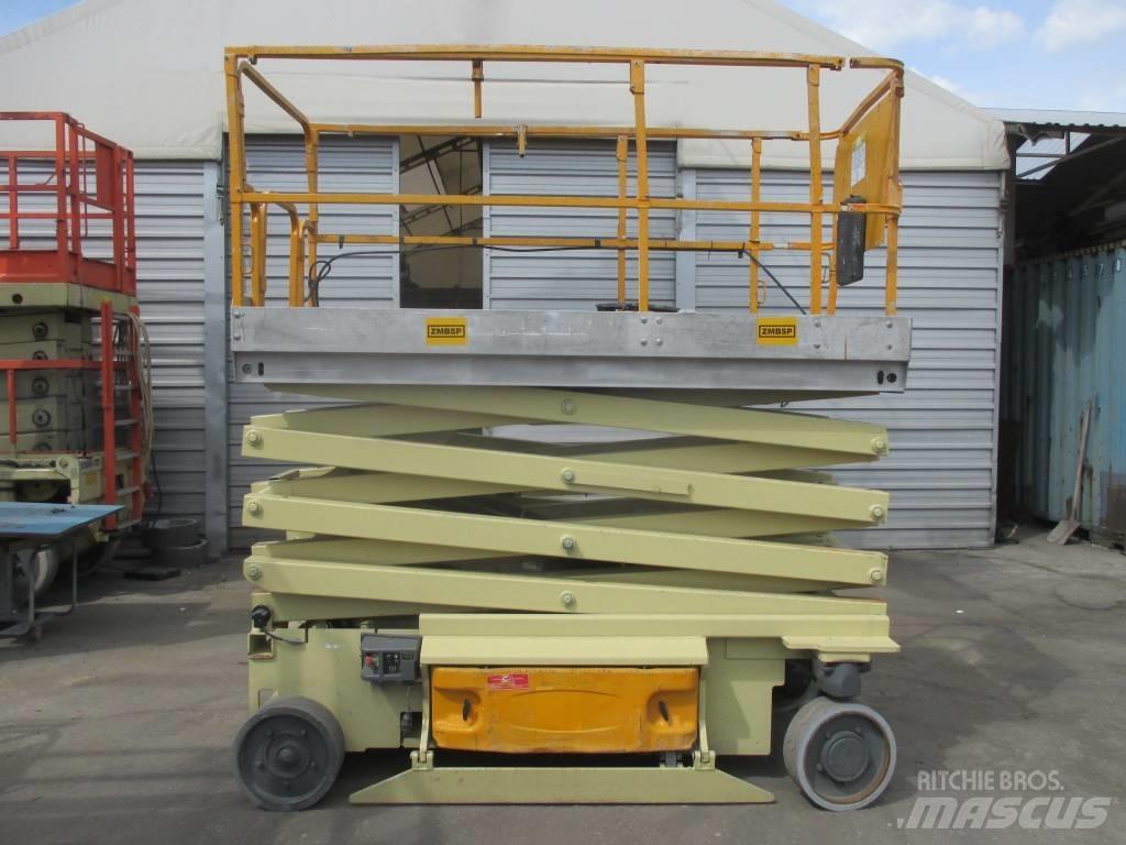 JLG 3246 ES Sakselifter