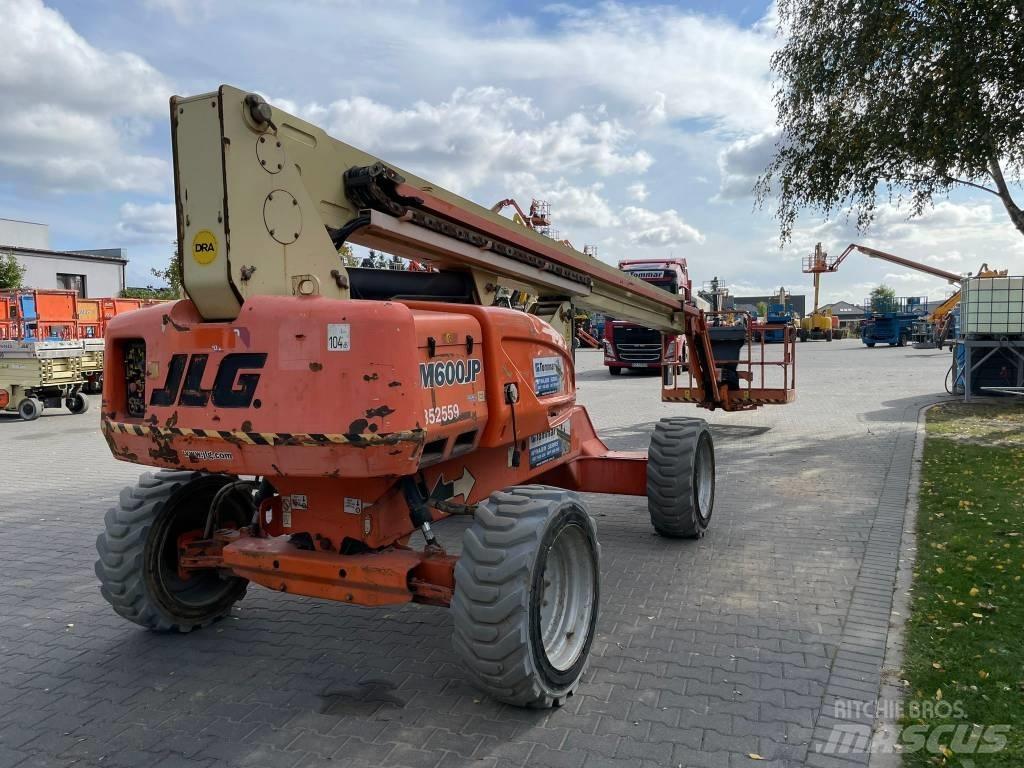 JLG M 600 JP Leddede bomlifter