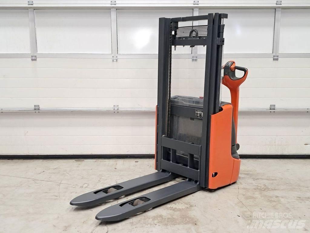 Linde L10B Ledestablere