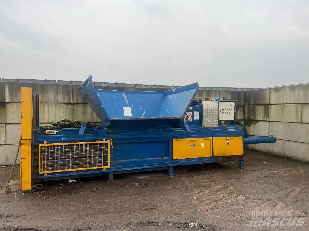  M.B.T. Press HPH40 Truck - Annet