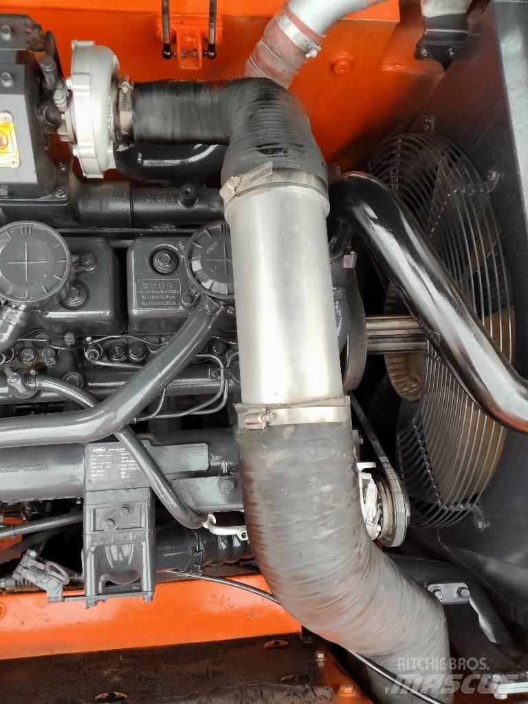 Doosan DX300 Beltegraver