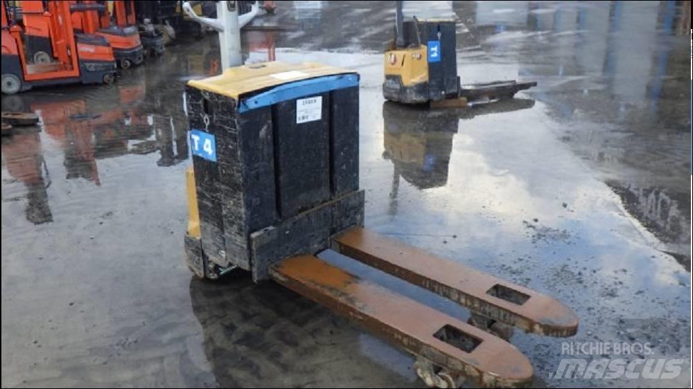 CAT NPP 20 N2E Lavtløftende truck