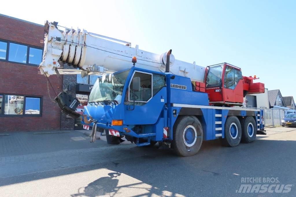 Liebherr LTM 1055-1 Allterreng kraner